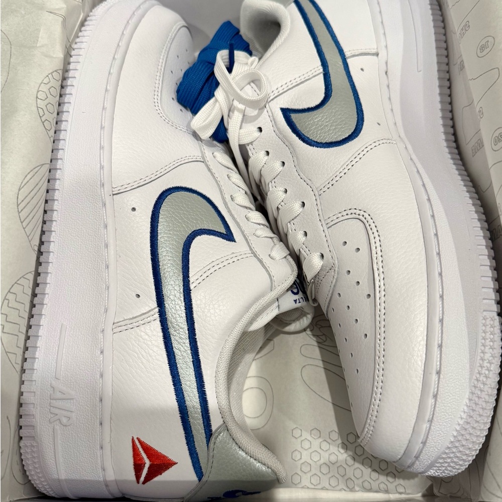 Nike Air Force 1 Low x Delta Air 100’s Sneakers Size Men’s 9/Women’s 10.5